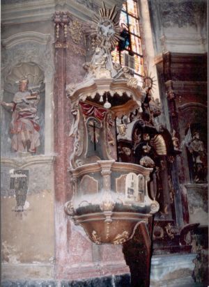 Interiér kostela sv. Jana Nepomuckého